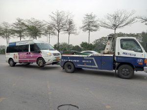 Dịch vụ cứu hộ xe Ford khẩn cấp 24/24 uy tín, chuyên nghiệp