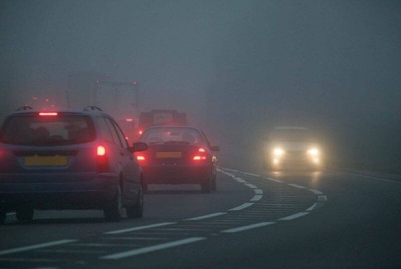Cần tập trung tối đa để tránh các tai nạn khi lái xe khu vực nhiều sương mù.